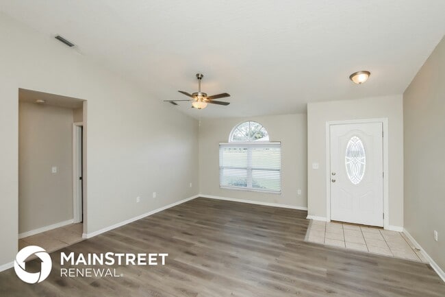 Photo - 250 Bayshore Ave NW