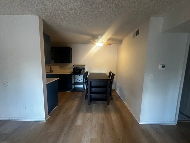 Building Photo - 3250 Oneal Cir Unit Boulder Condo