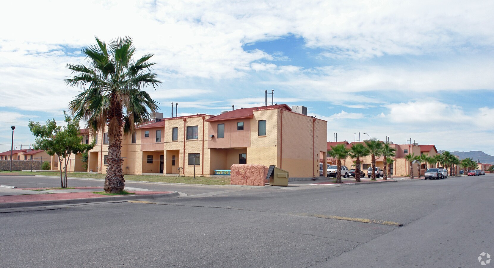 Salazar Park Apartments - Salazar Park Apartments