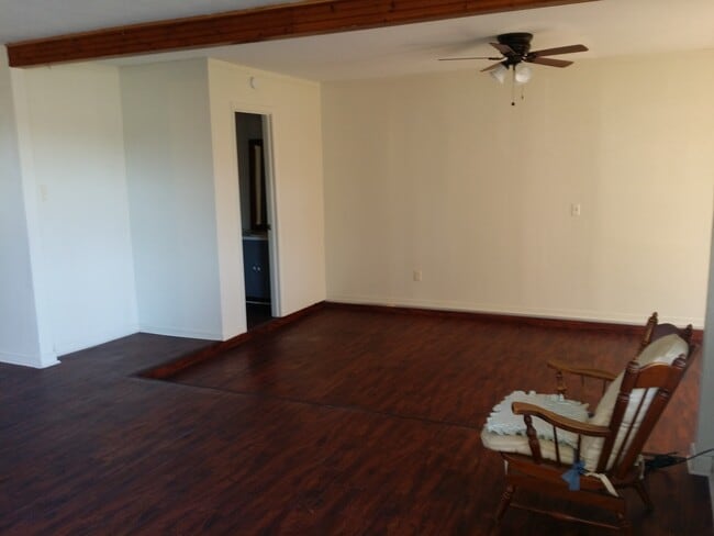 1119 Alta Vista Dr