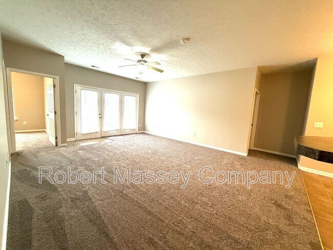 9400 Clubview Dr Unit 101