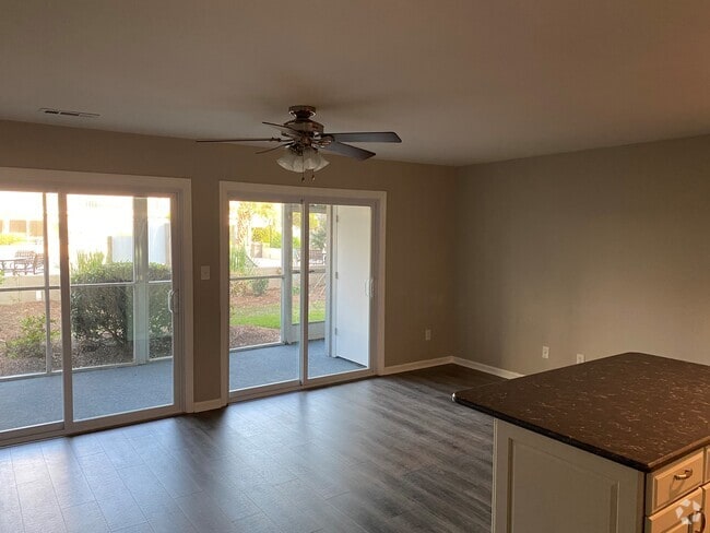 Building Photo - 3700 Golf Colony Ln Unit Bldg-16 -16F Rental
