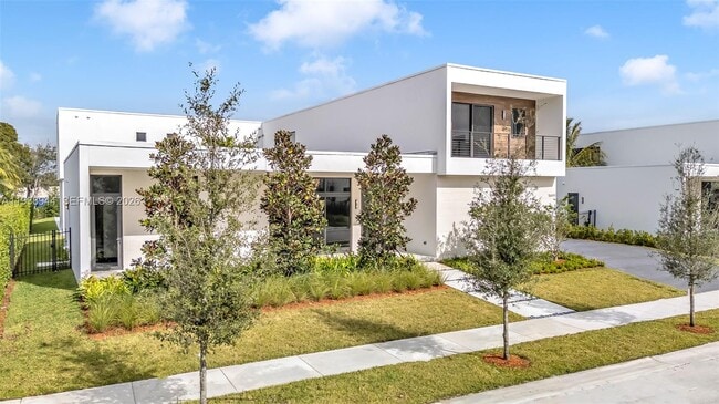 16699 Botaniko Dr N