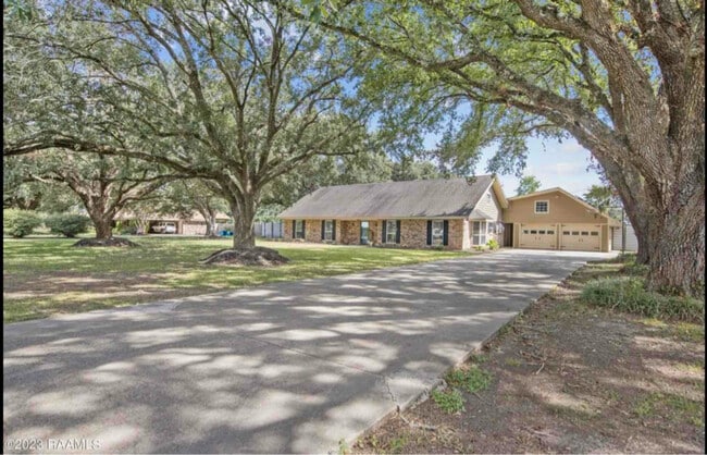 Photo - 1059 Briar Patch Dr