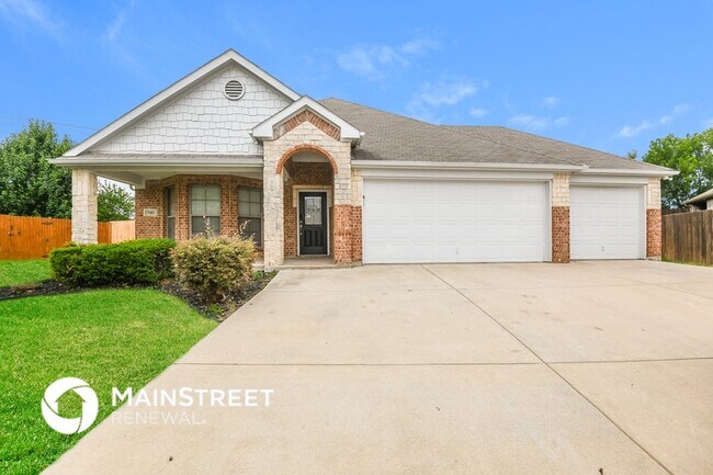 Building Photo - 7401 Errandale Dr