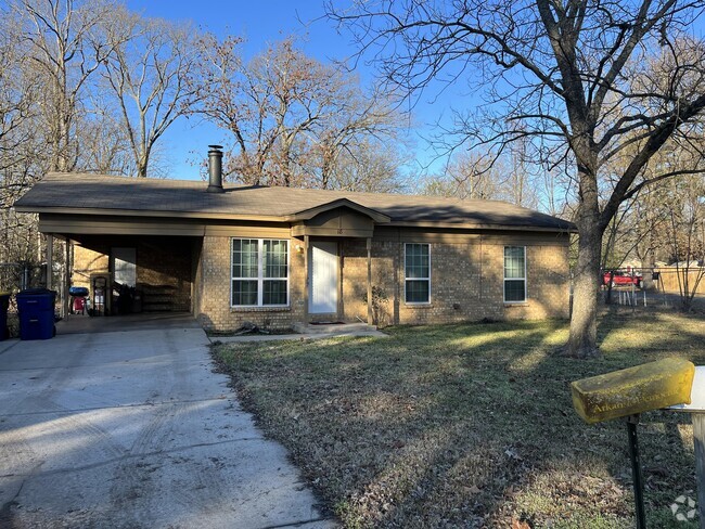 Building Photo - 18 Oak Meadows Dr Rental