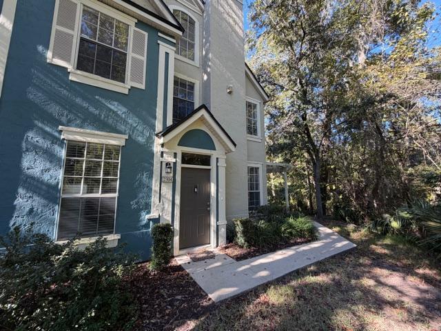 Building Photo - 13703 Richmond Park Dr N