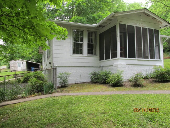 Photo - 469 Lowell Street