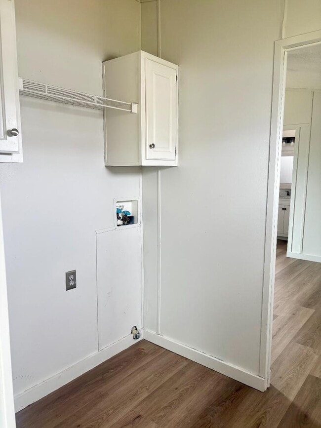 150 Private Road 1610