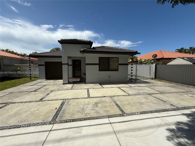 Building Photo - 14480 SW 112th St