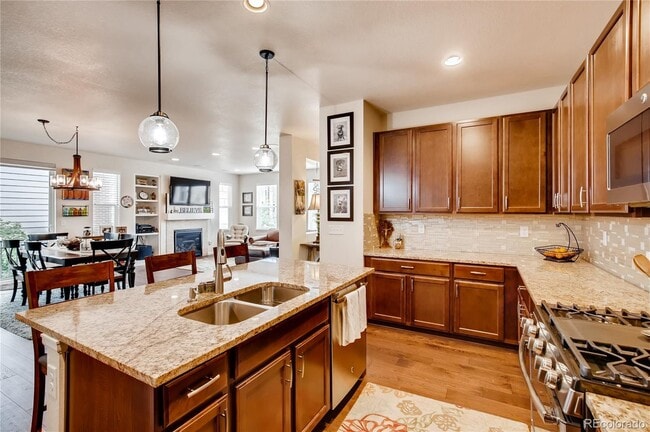 Photo - 511 E Hinsdale Ave Casa