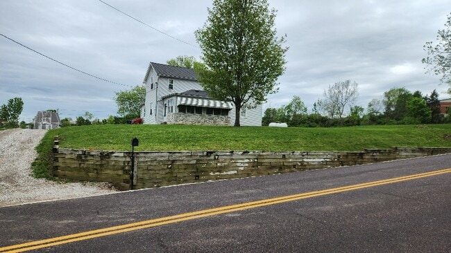 Photo - 5946 Old Antonia Rd House