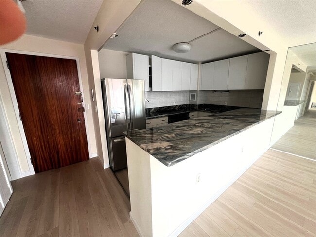 Photo - 872 Massachusetts Ave Unit 606