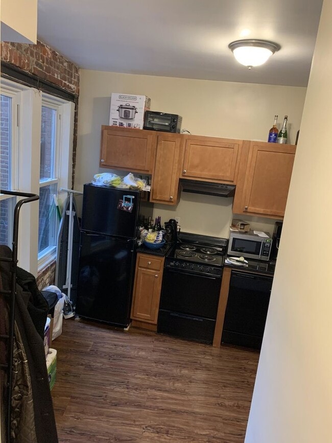 Photo - NORTH END 2 BED!!