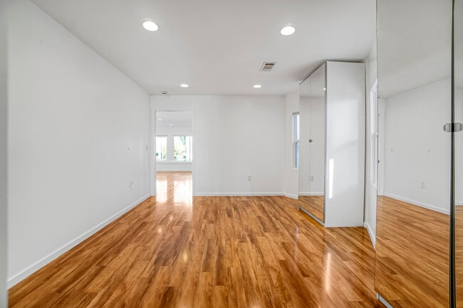 Photo - 38 Sunset Ave