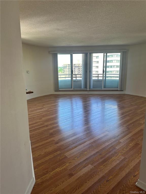 10 Cottage Pl 10A  
