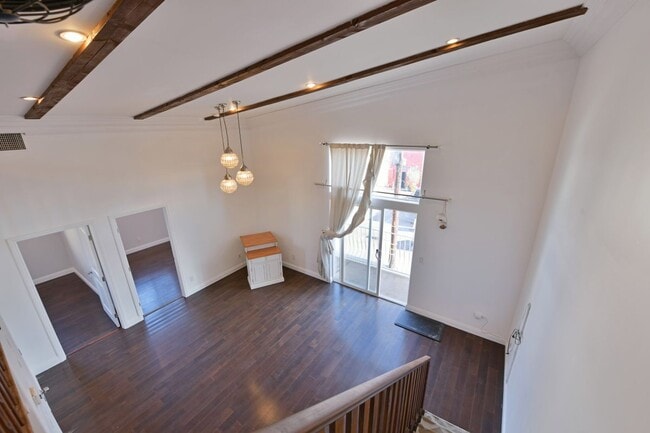 Photo - 7929 Blackburn Ave