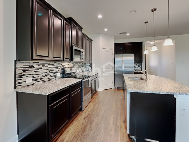 Photo - 3219 Just Because