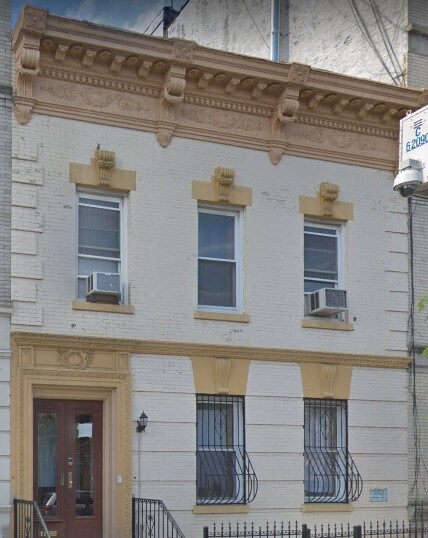 Photo - 578 Lincoln Pl