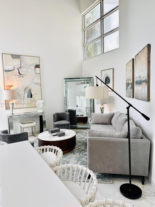 Photo - 7700 Collins Ave Unidad 5