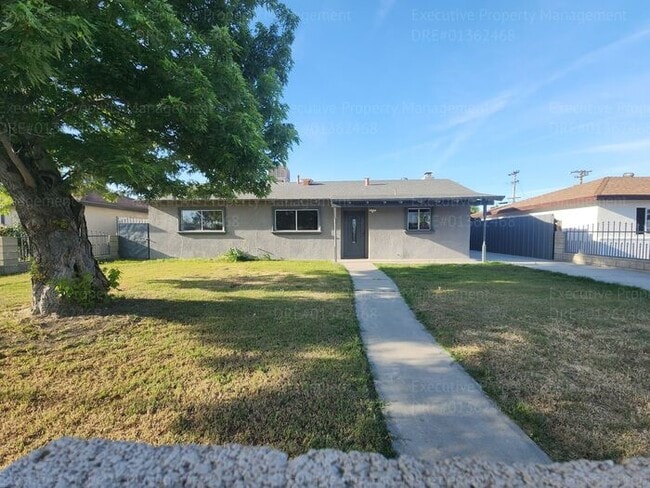 3 bedroom 2 Bathroom home in a great locat... - 3 bedroom 2 Bathroom home in a great locat...