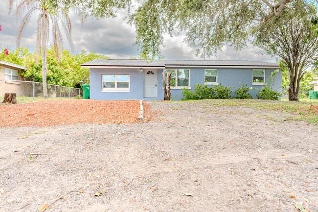 Photo - 217 Betty Ave