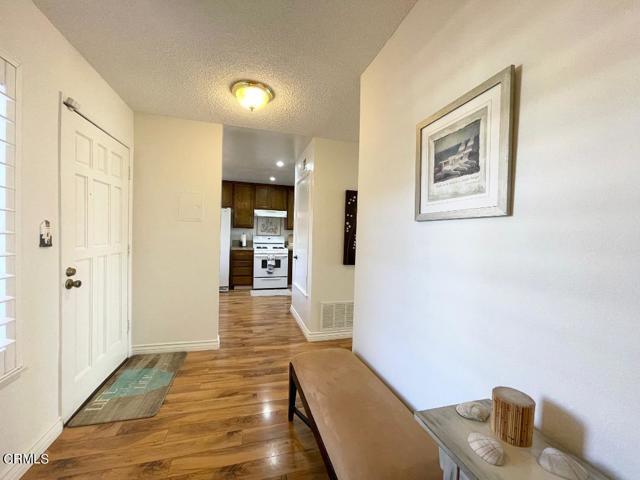 Photo - 522 Island View Cir