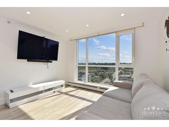 10777 University Dr Unit 2002