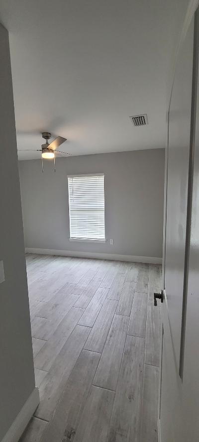 Photo - 2022 NE 25th Terrace