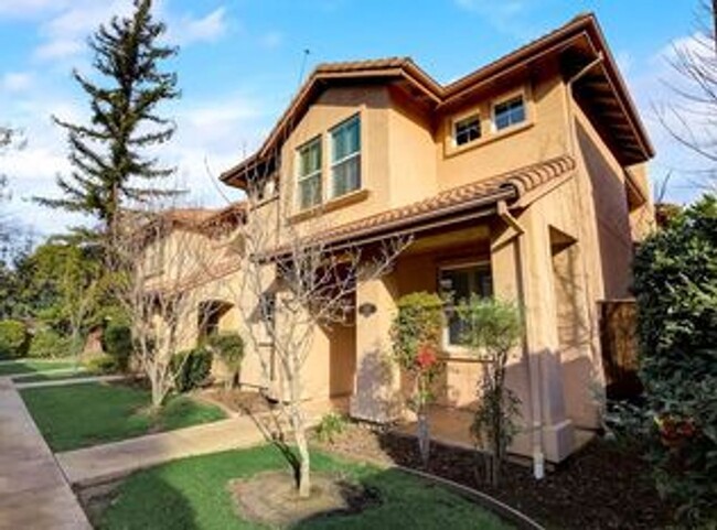 Charming Luxury Home Near Downtown Davis &... - Charming Luxury Home Near Downtown Davis &...