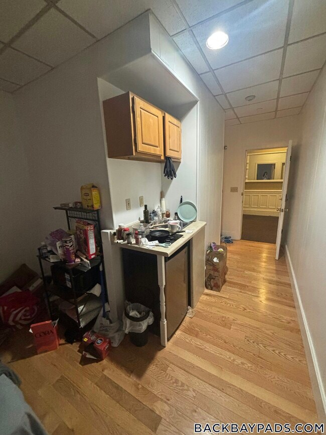 Photo - 272 Newbury St Unit 3