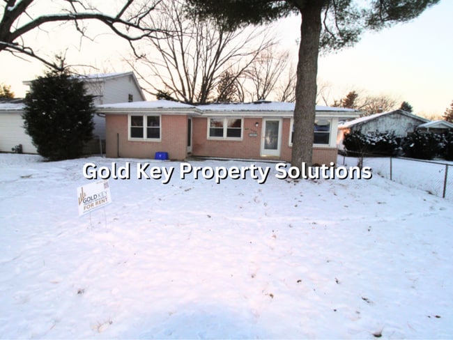 Building Photo - Roomy 4 BR 1 BA House with Back Deck and Shed SECTION 8 APPROVED