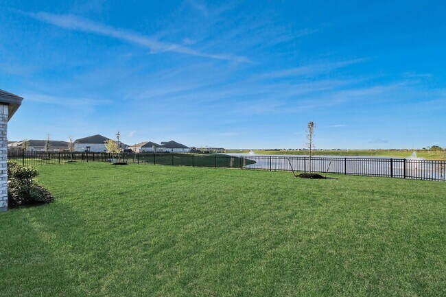 3096 Sunset Glory Dr