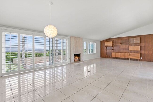 Photo - Charming 2 Bedroom Coastal Retreat with Pa...