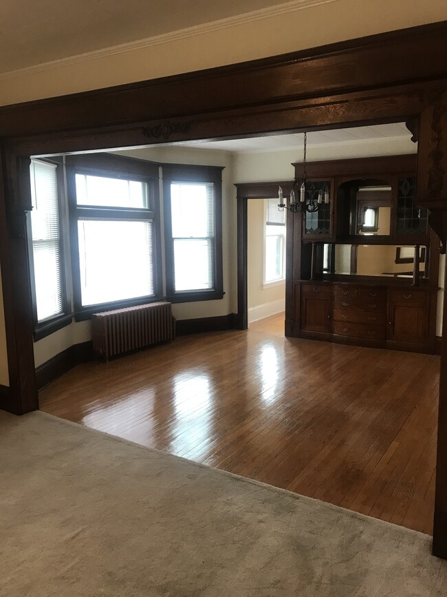 Dinning Room - 1145 Jessie St Apartments Unit 1