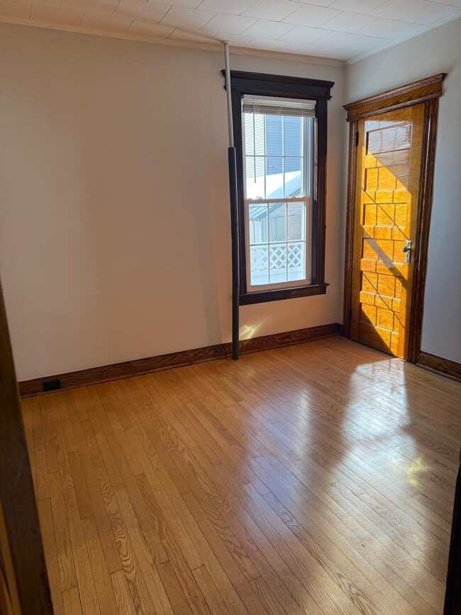 Photo - 119 Bremond St Unit 1