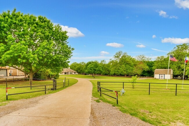 Photo - 4701 Chiesa Rd