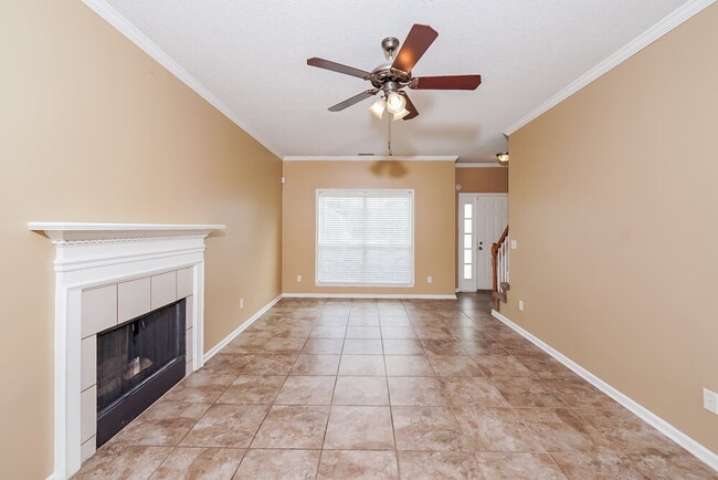 Photo - 5505 Leighaven Way