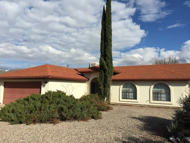 Country Club Estates Home - Country Club Estates Home