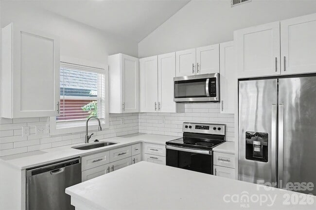 Photo - 1220 Fairmont St