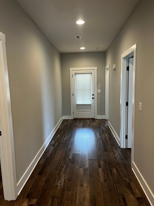 Photo - 1417 Lemongrass Dr