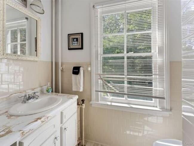 Photo - 5 Trinity Pl
