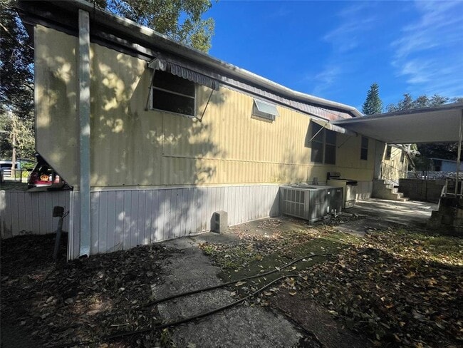 Photo - 15756 Trigonia St