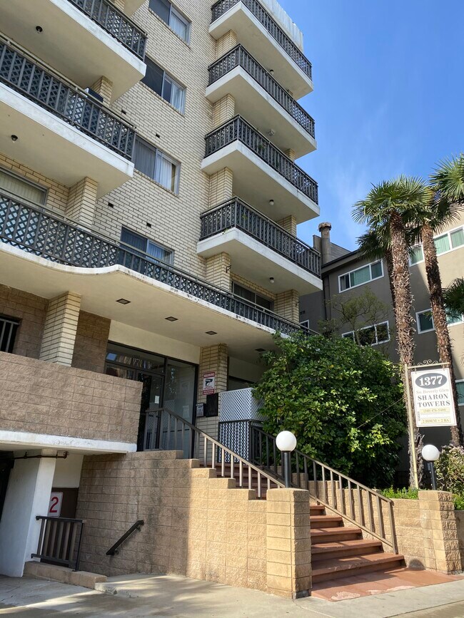 Photo - Sharon Towers