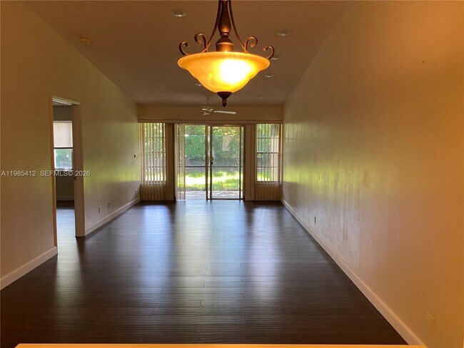 Photo - 18595 Egret Way