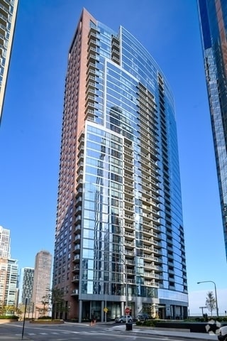 Building Photo - 450 E Waterside Dr Unit 2902 Rental