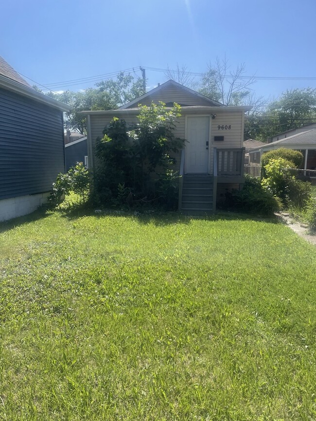 Photo - 9608 S Wallace St House