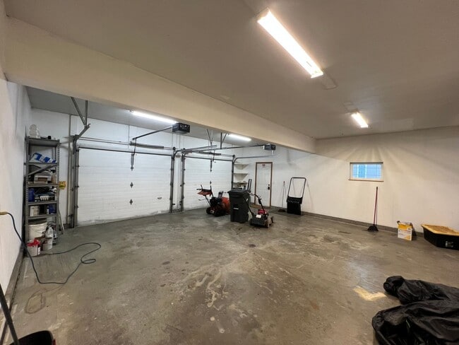 Photo - 4 bedroom home in Doyon Estates