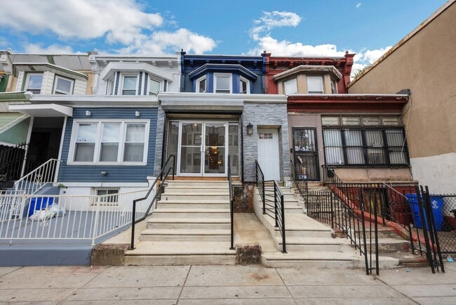 Photo - 2824 N 22nd St Unit 2