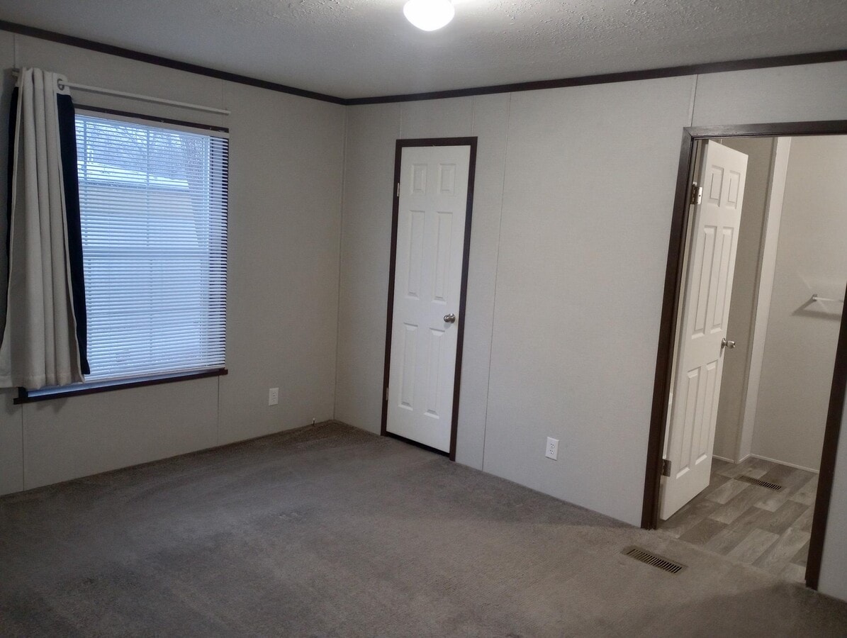 Photo - 2701 Huizenga St